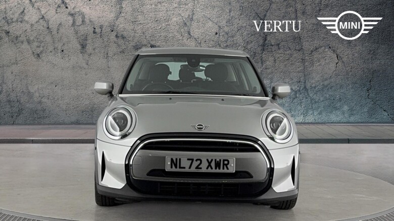 MINI Hatchback 1.5 Cooper Classic 5dr Auto Petrol Hatchback